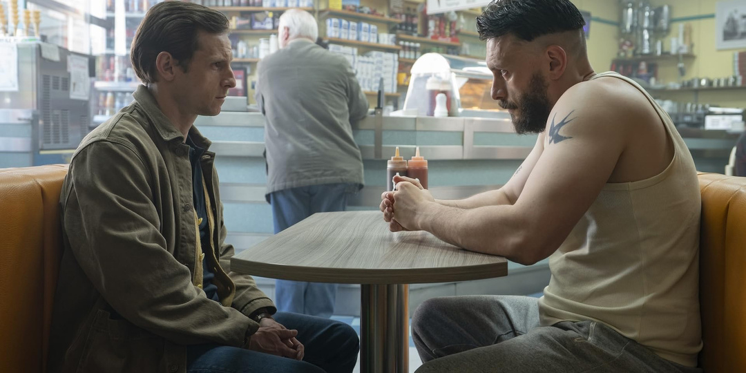 Что смотреть дома: «Заложник» с Матвеевым, возвращение «Очень странных дел» и автора «Олененка»