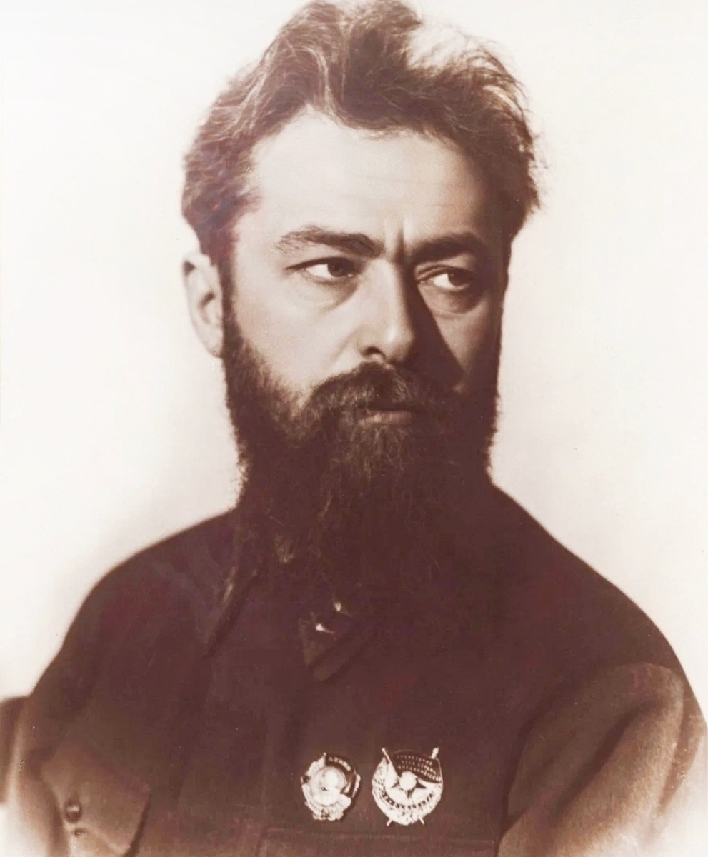 Ян Борисович Гамарник (партийная кличка — товарищ Ян) — советский военачальник, государственный и партийный деятель, армейский комиссар 1-го ранга.