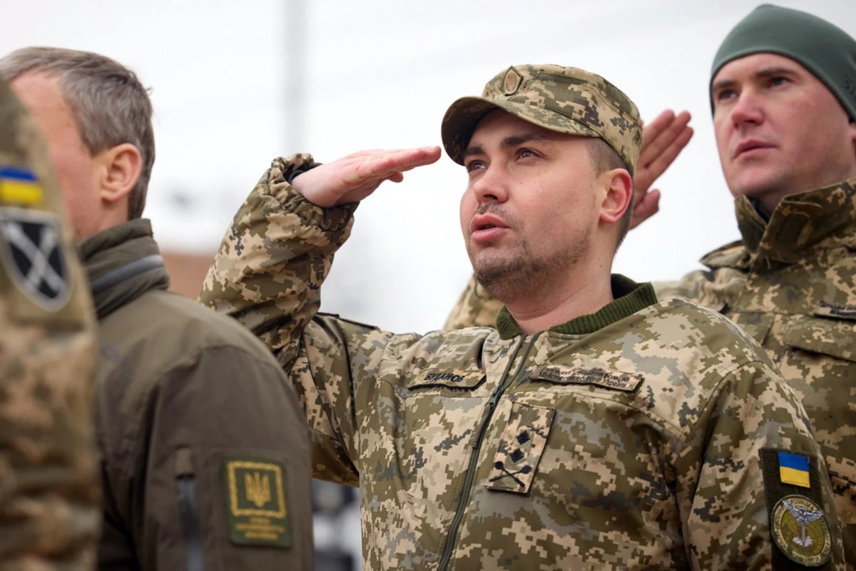     По словам Буданова (в списке экстремистов и террористов Росфинмониторинга), решение по Донбассу якобы удовлетворит украинцев