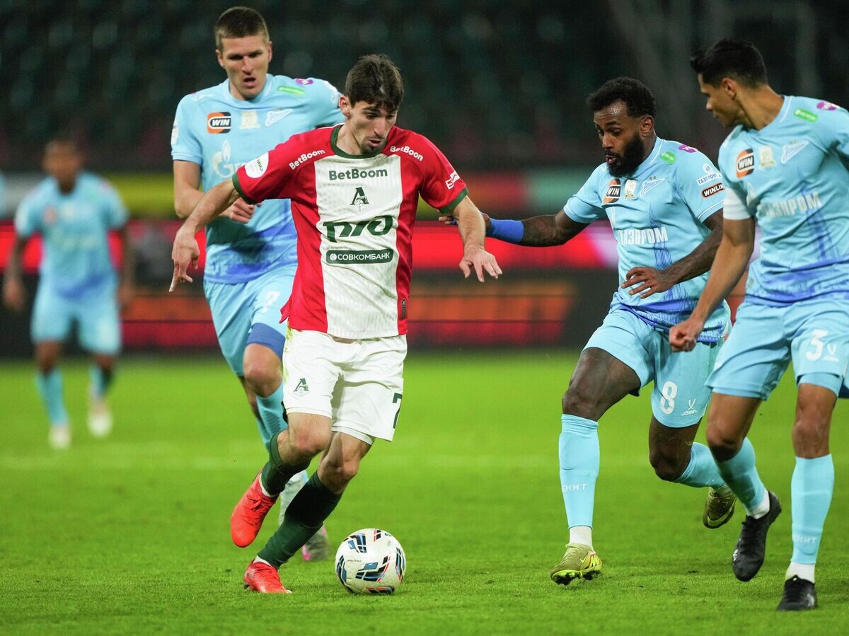    Футбол. РПЛ. "Локомотив" (Москва) - "Зенит" (Санкт-Петербург) | © РИА Новости / Александр Вильф