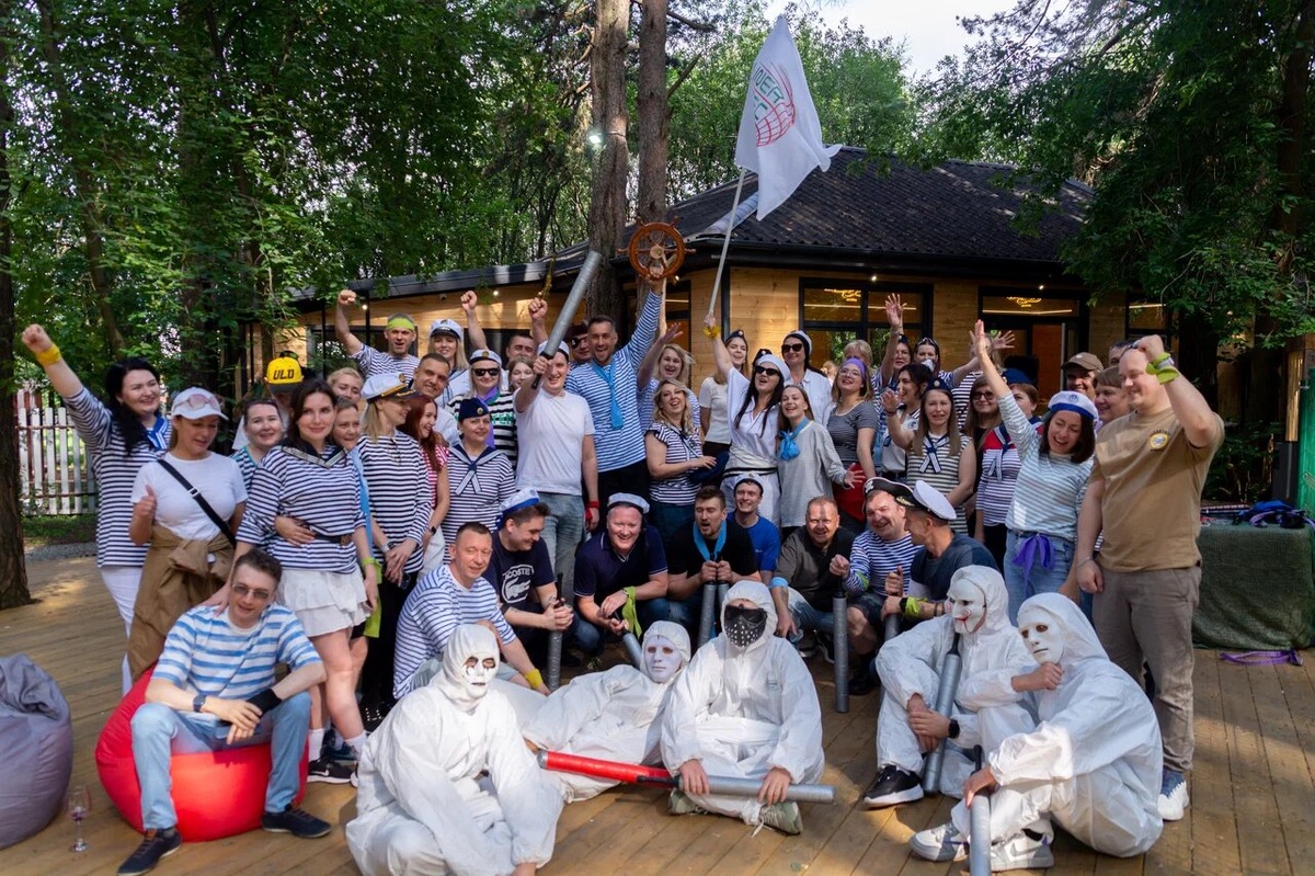 Как организовать летний корпоратив, чтобы сплотить и наладить коммуникацию среди сотрудников