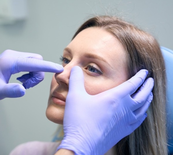 Что после ринопластики должно насторожить пациента: 5 поводов для повторной консультации