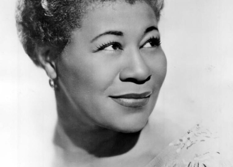 Первая леди джаза: почему Элла Фицджеральд до сих пор звучит современно