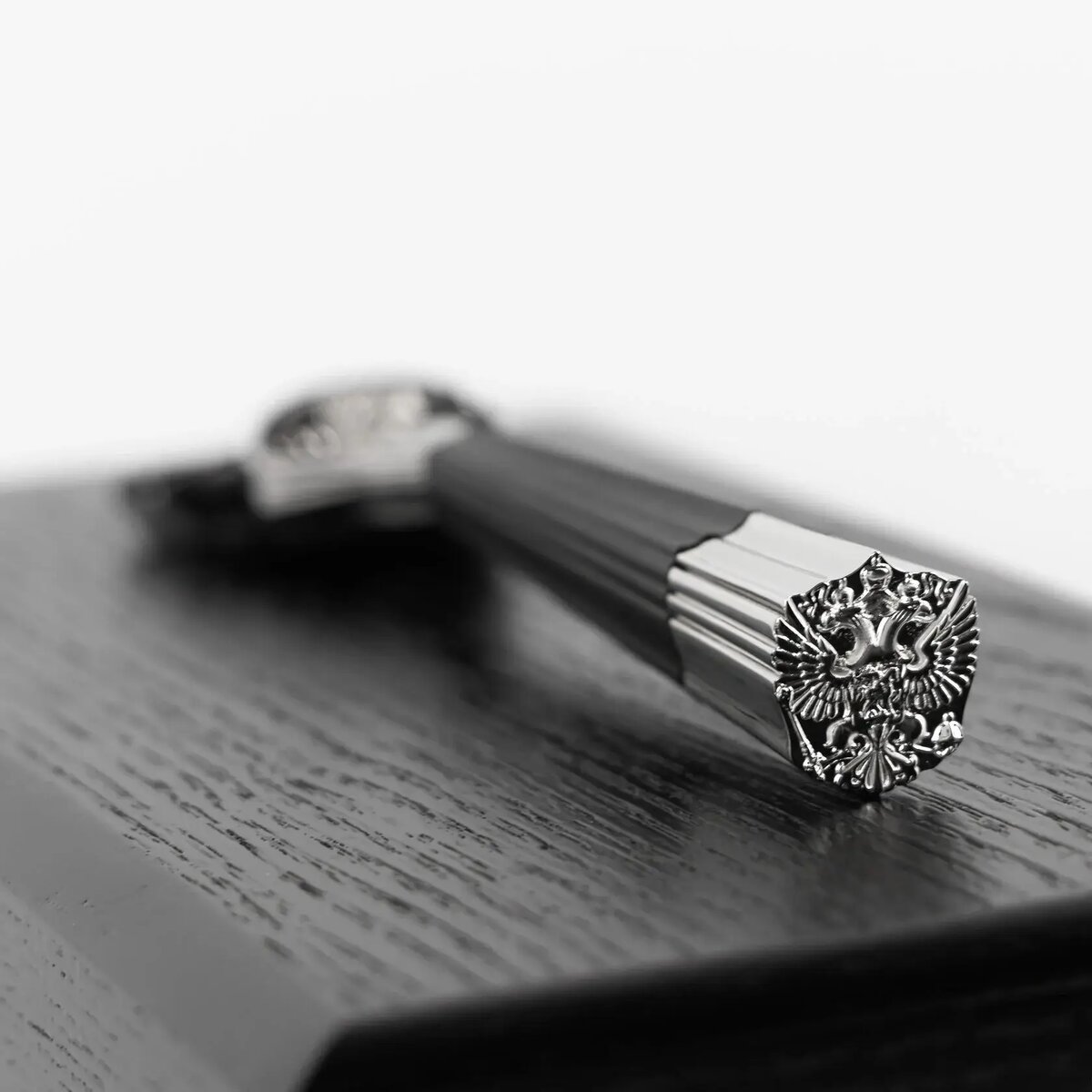 Подарочный бритвенный станок с Гербом России