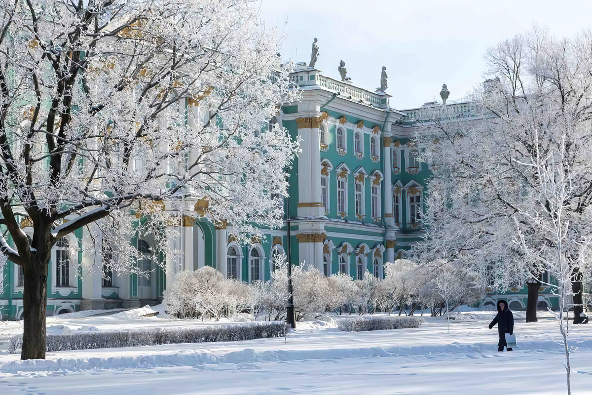 Зимний Дворец, г. Санкт-Петербург. Источник: https://s8.stc.all.kpcdn.net/