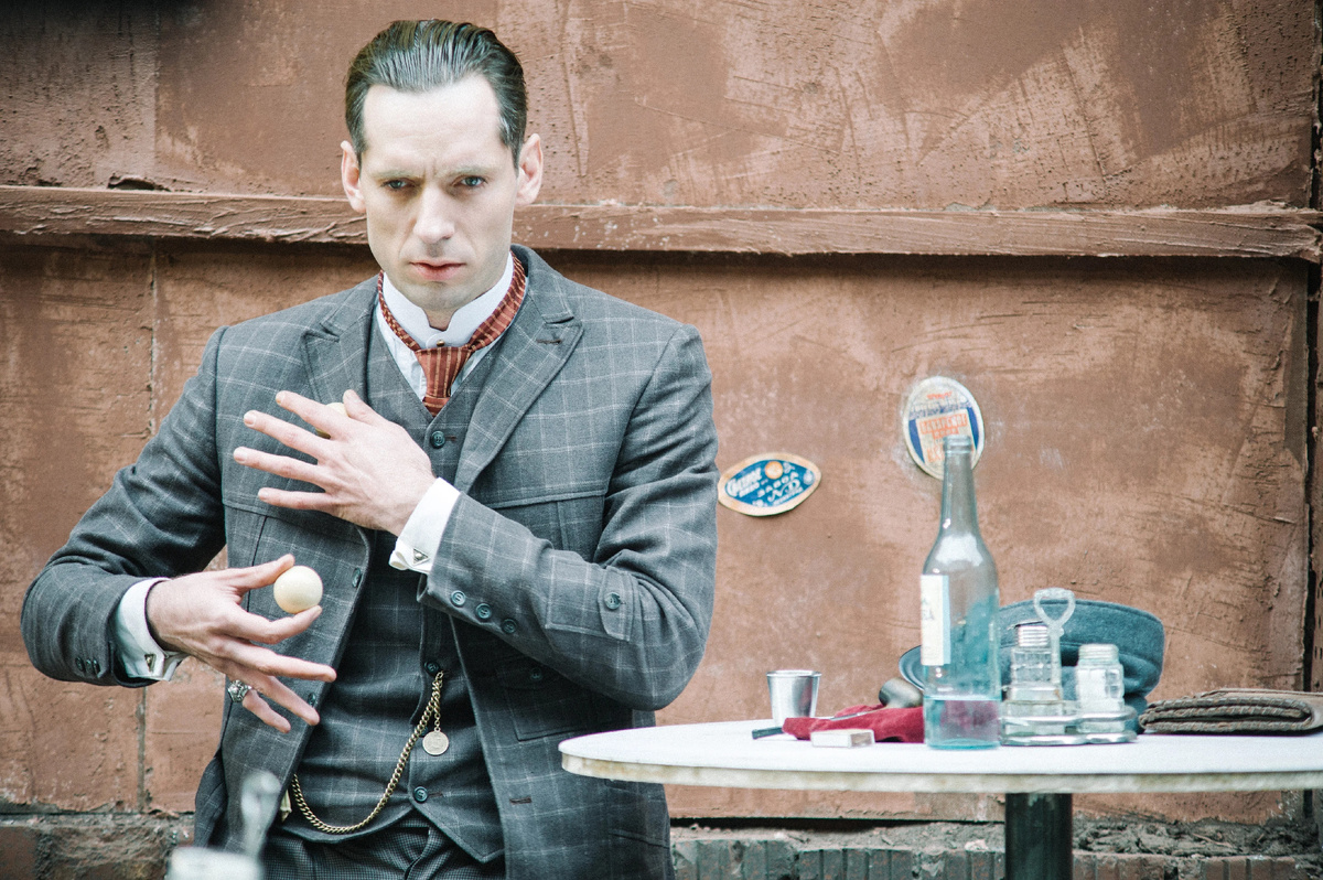 Войтек Урбаньски в образе Даниила Хармса