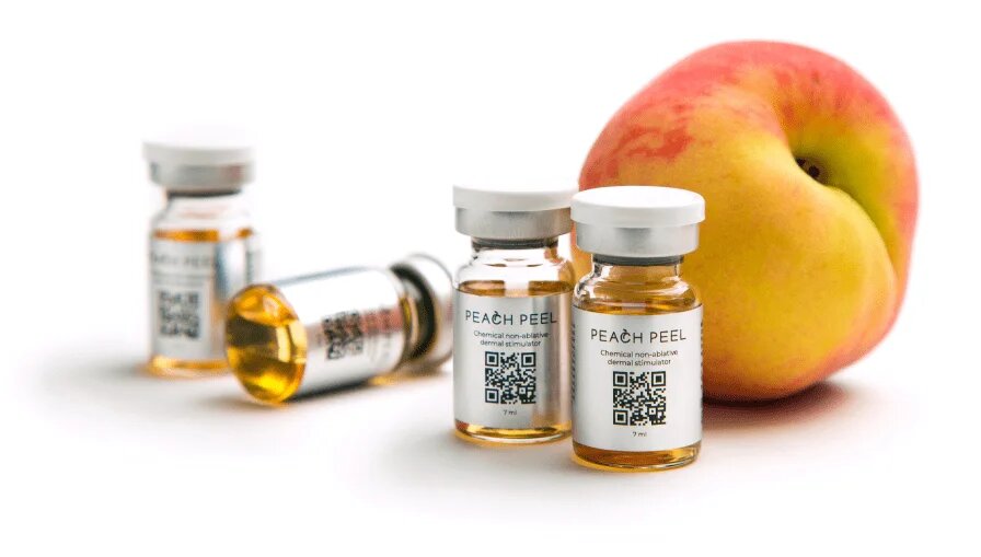 Химический пилинг Peach Peel (Пич Пил) — это новое слово в косметологии. Его отличительная особенность в полной натуральности компонентов, особенном составе, щадящем воздействии и полном отсутствии реабилитации. Поэтому в клинике вам его могут провести в любое время года.