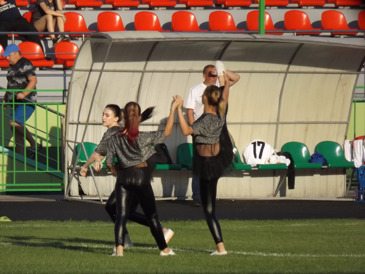 Перерыв Лисках в матче между "Локомотивом" и "сталеварами"