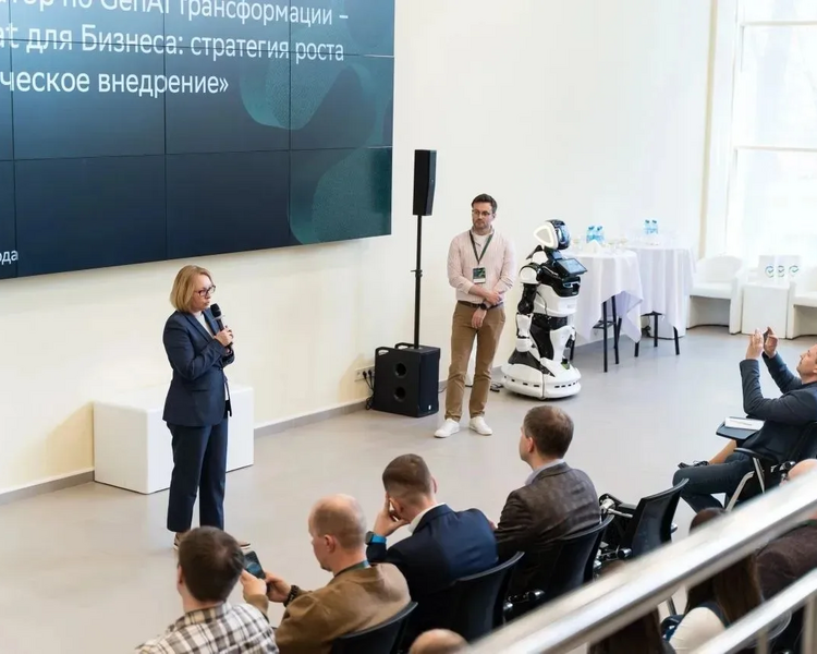     В Курске предприниматели изучили возможности российского ИИ