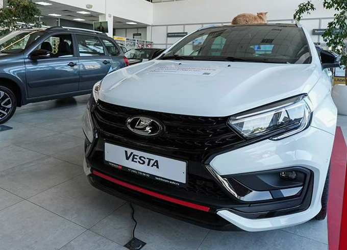 Подписка на "Ладу": выгодна ли она?