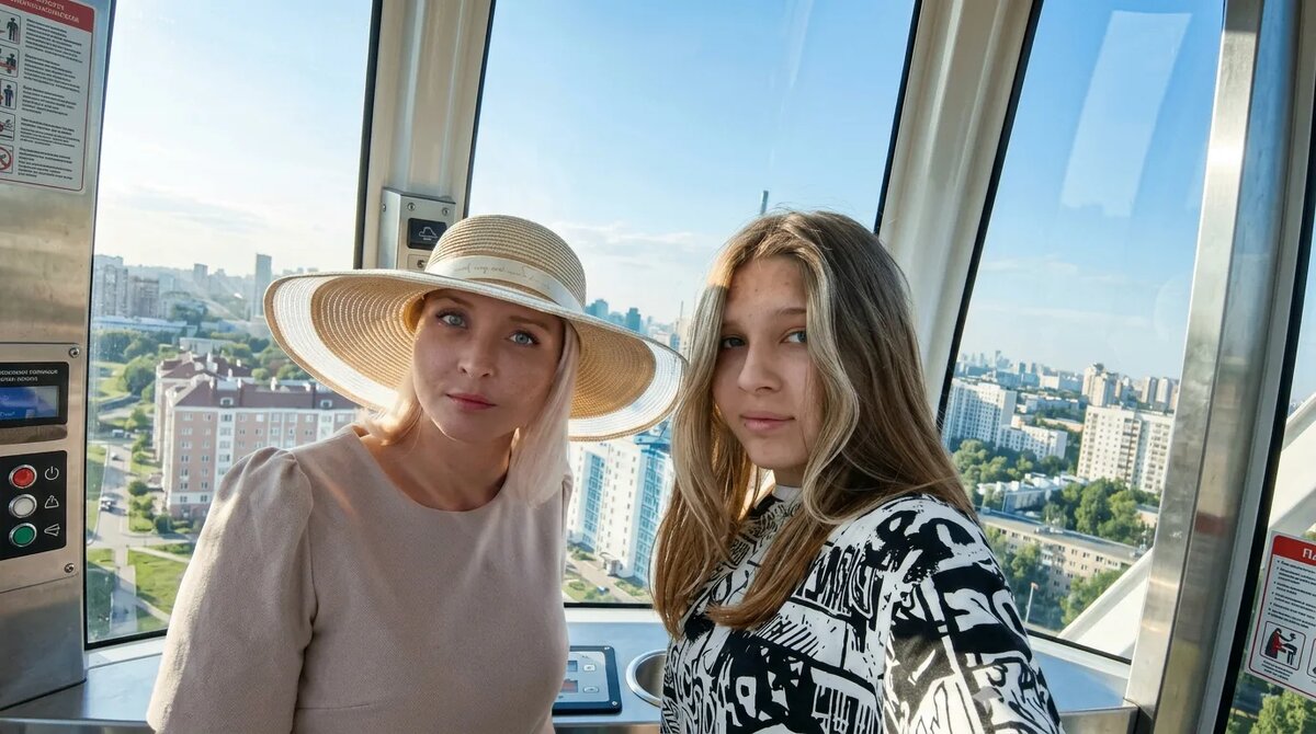 Елена и Алиса сегодня. Фото: личный архив героини