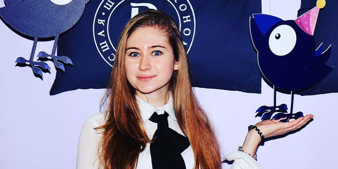 ГЛАВА 01 · ФУРА Я спала на заднем сиденье. А потом — трубки. Как ДТП стало началом карьеры