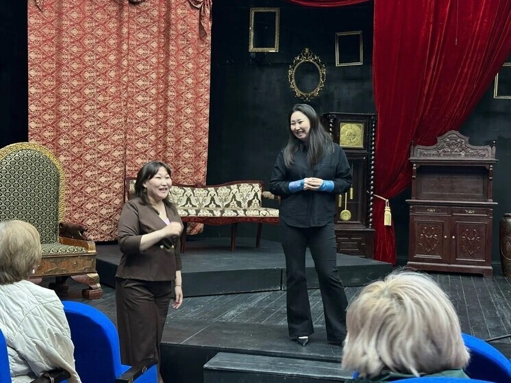     Фото: Национальный драматический театр им. Б. Басангова