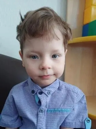 САШЕ НУЖНА СЕМЬЯ!!!