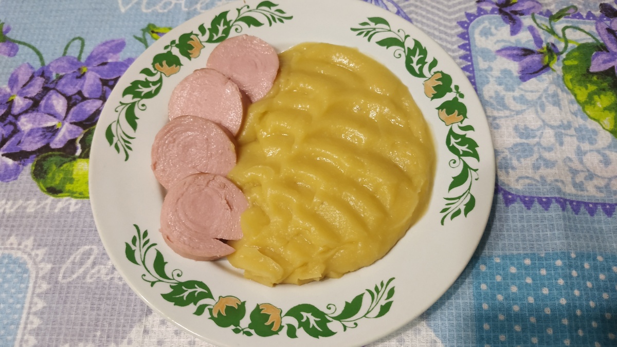    Угощаю! Каша гороховая!