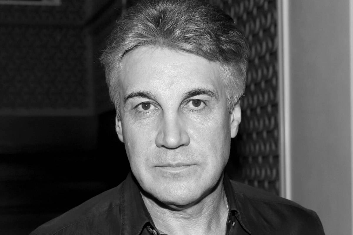     Умер ведущий программы «Человек и закон» Алексей Пиманов, муж актрисы Ольги Погодиной