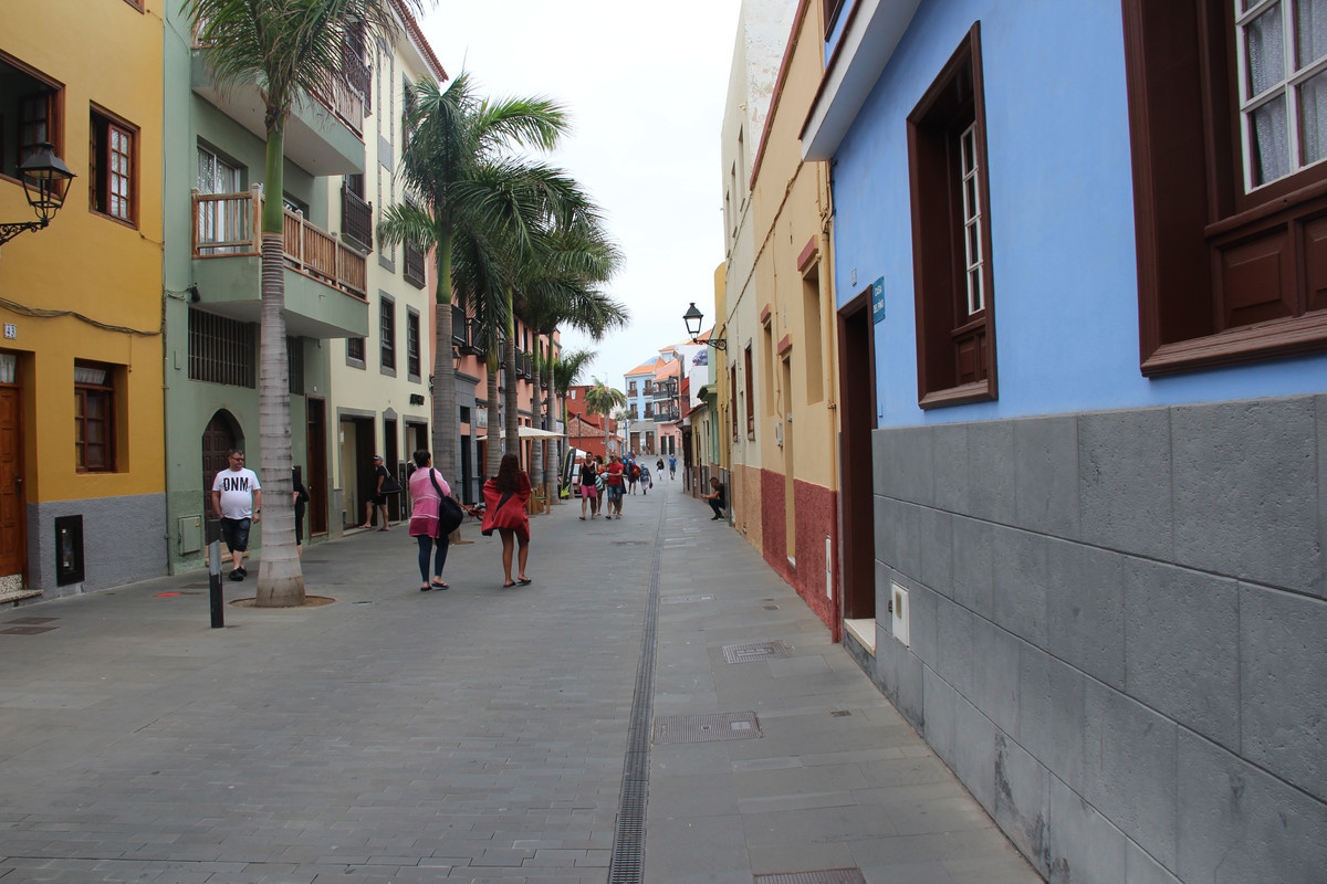 Городок на острове Тенерифе