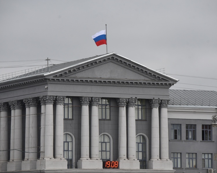     Мэр Курска Евгений Маслов прокомментировал жалобы жителей на уборку города