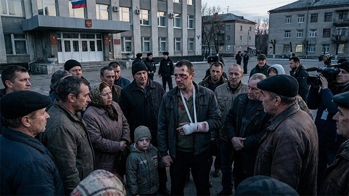 "Настоящая власть в таборе. А вы-то кто?": Русский бунт против цыганского беспредела. Бить начали участников СВО