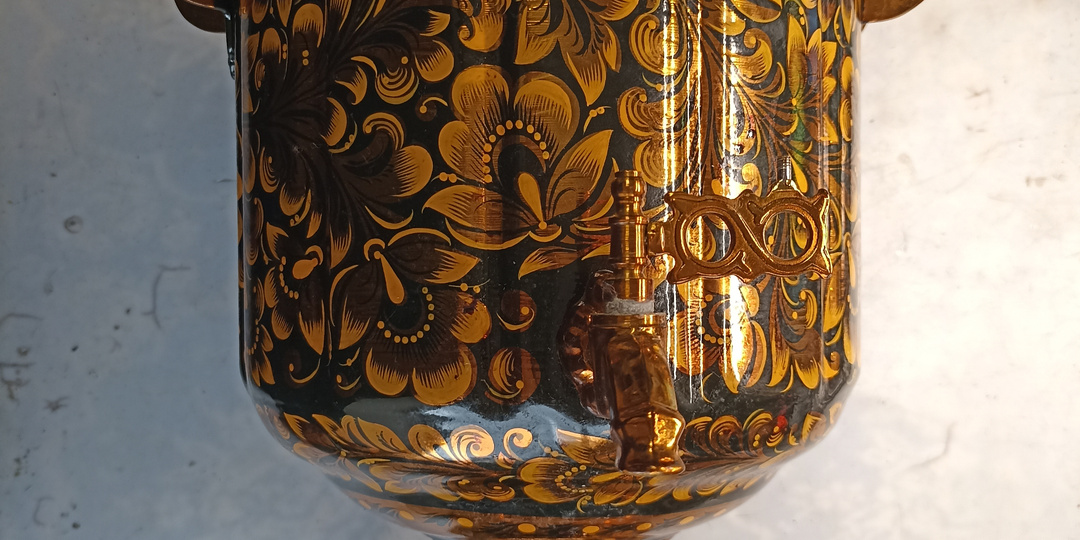 Лужу-паяю самовары починяю