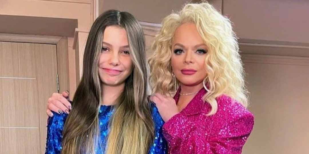 «Муж бабушки приходил к ее маме ночью»: Скандальная тайна отцовства внучки Долиной и школьная травля, о которой молчала Лариса