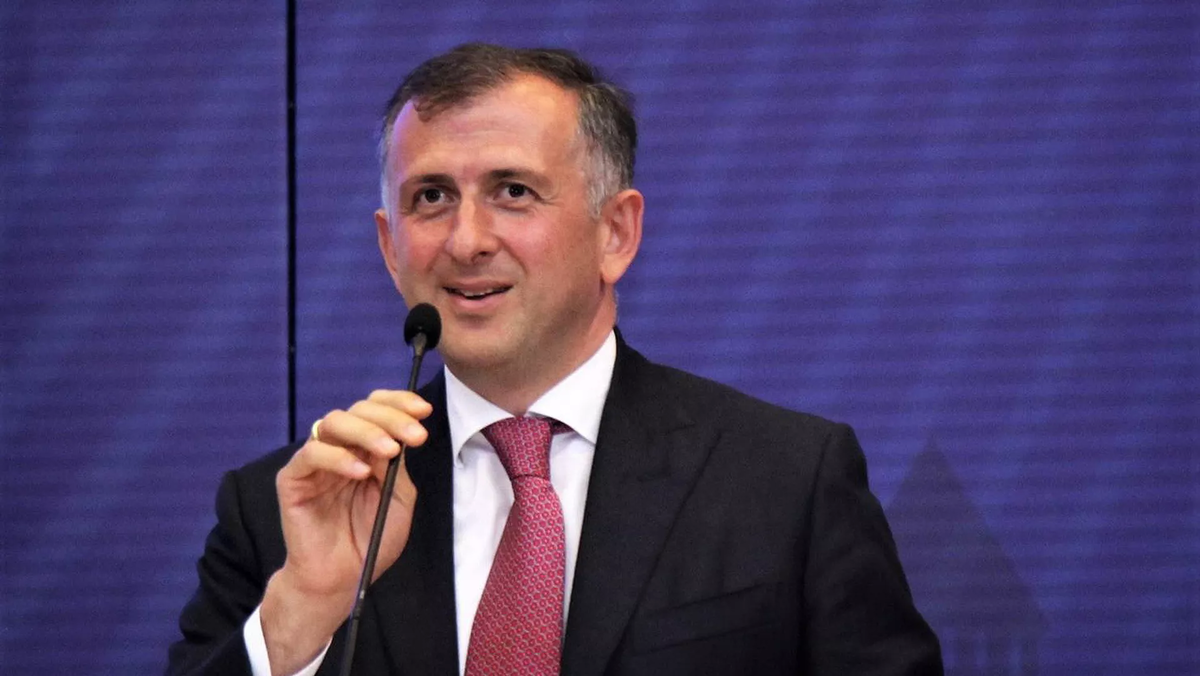 © courtesy of Zurab Pataradze