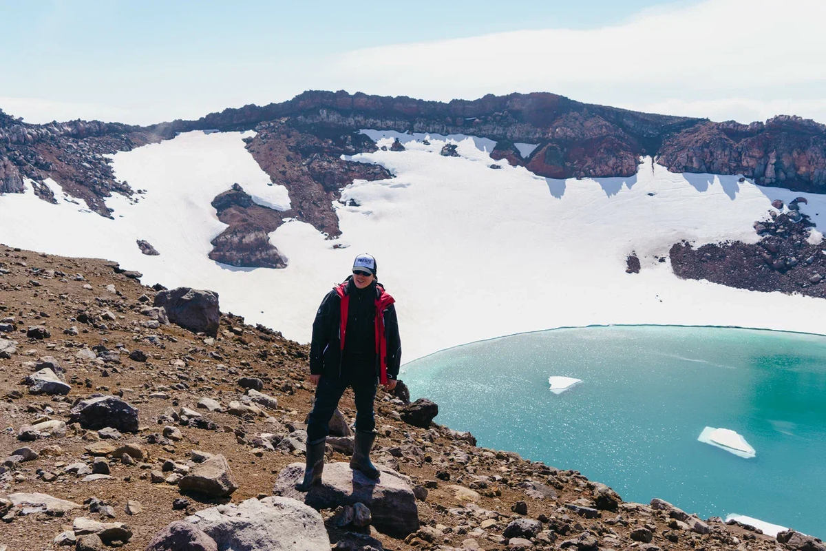 Тур к вулкану Горелый на Камчатке