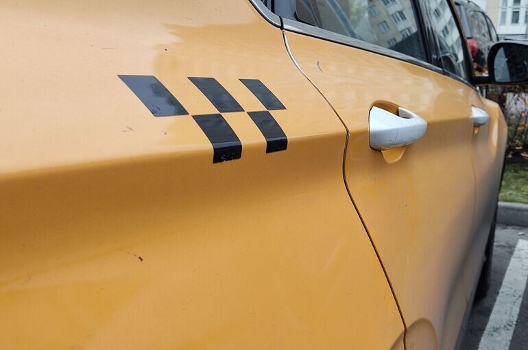   Максим Крюков