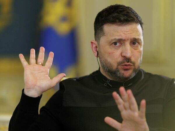    © REUTERS / Valentyn Ogirenko