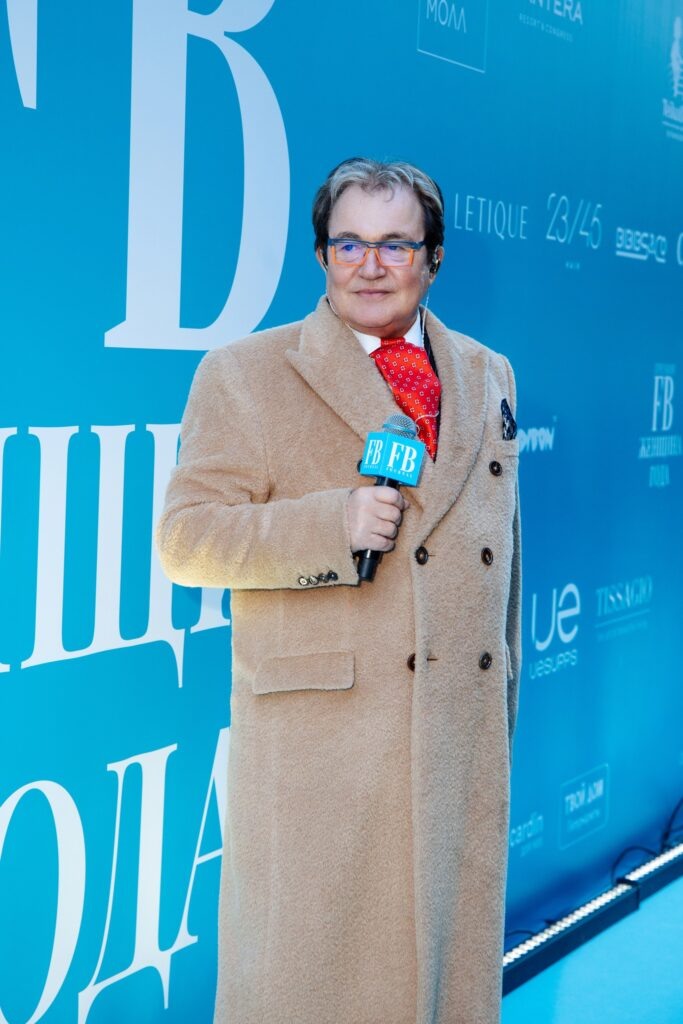    Дмитрий Дибров Вайб-новости