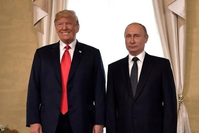 Дональд Трамп и Владимир Путин. Обложка © Kremlin.ru