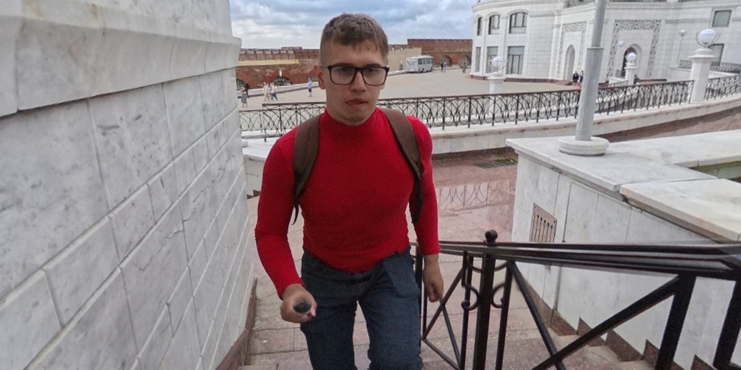 Почему мужик, который моет посуду, имеет в семье больше прав, чем женщина: как мы с американкой спорили в кафе в Казани