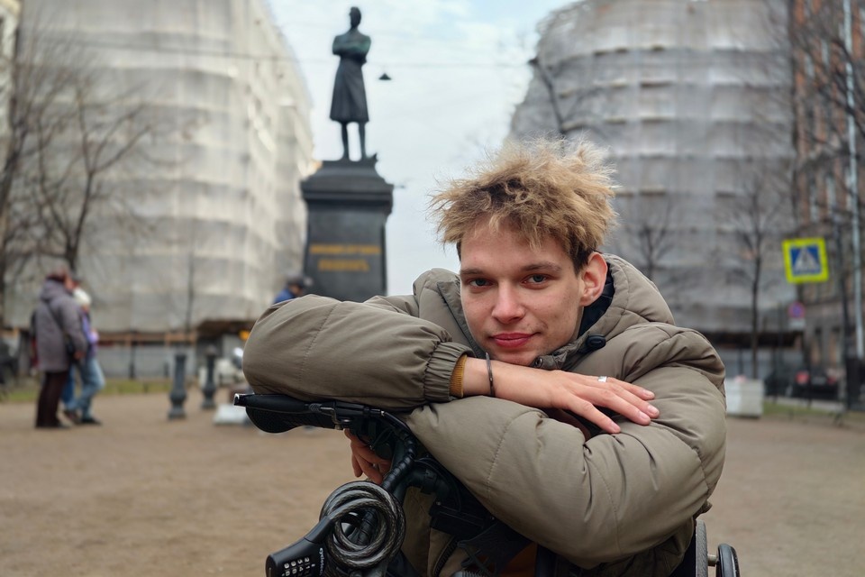    Рассказываем удивительную историю Саши Казанцева - мальчика, который выжил. Алексей БУЛАТОВ