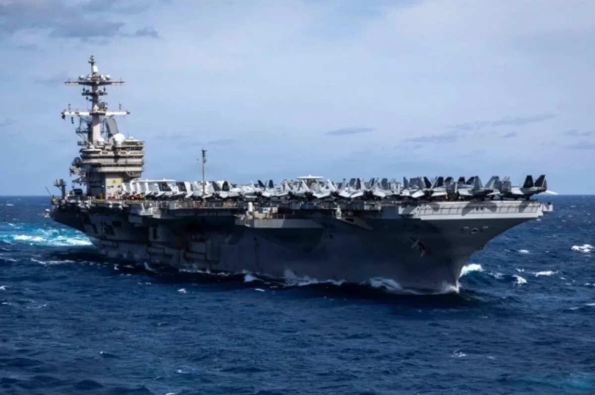    CENTCOM: авианосец USS George H. W. Bush прибыл на Ближний Восток
