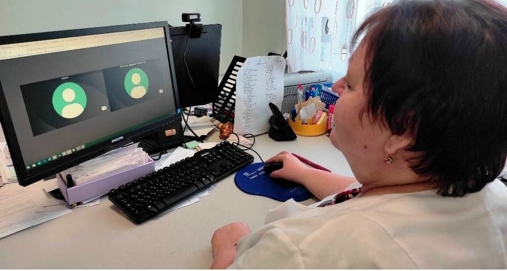 Онлайн-консультации врачей-терапевтов Искитимской больницы доступны в МАХ