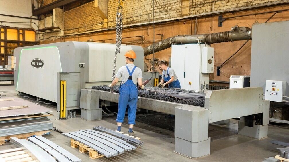 МРОТ-2026: федеральный минимум вырос до 27 093 рублей      1MI📷
