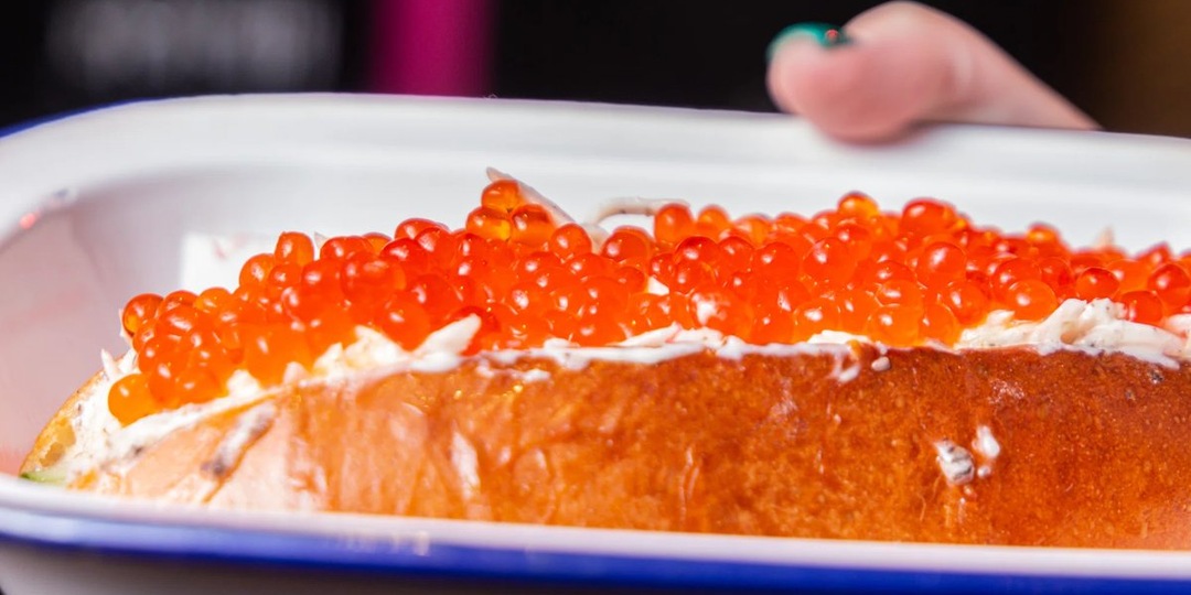 «Деликатесов не будет»: власти ХМАО оставили школьников без мороженого и красной икры