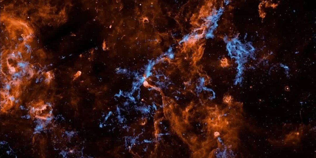 SPHEREx впервые детально заснял гигантские скопления водяного льда в зоне активного звездообразования