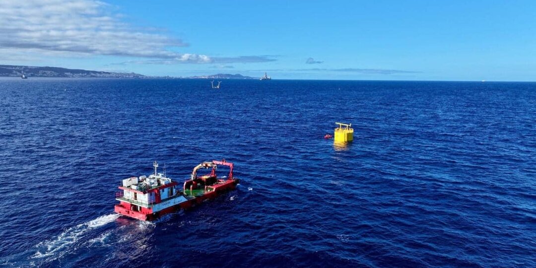 Global OTEC установила первую в мире морскую платформу океанической тепловой энергетики