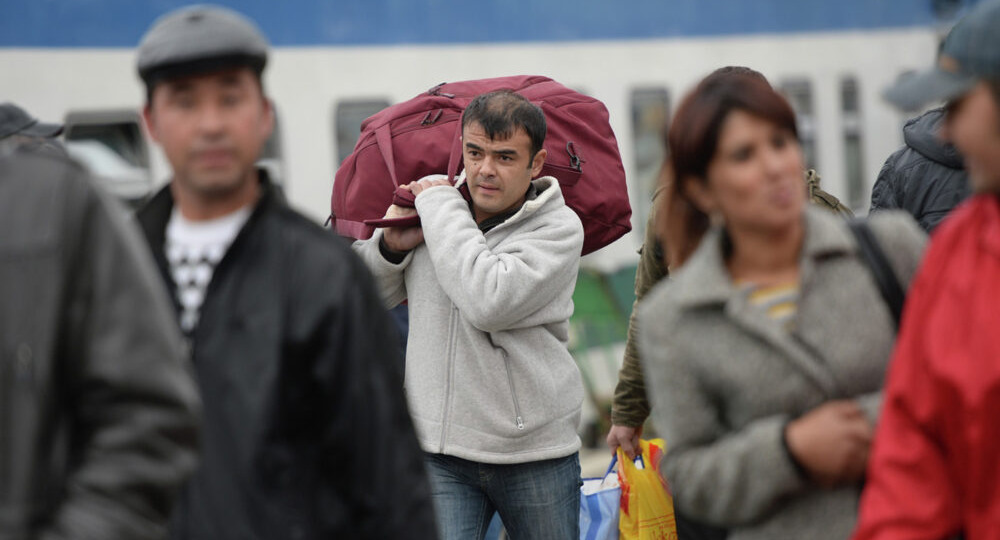 Мигрантам с криминальным прошлым предложили запретить въезд в Россию