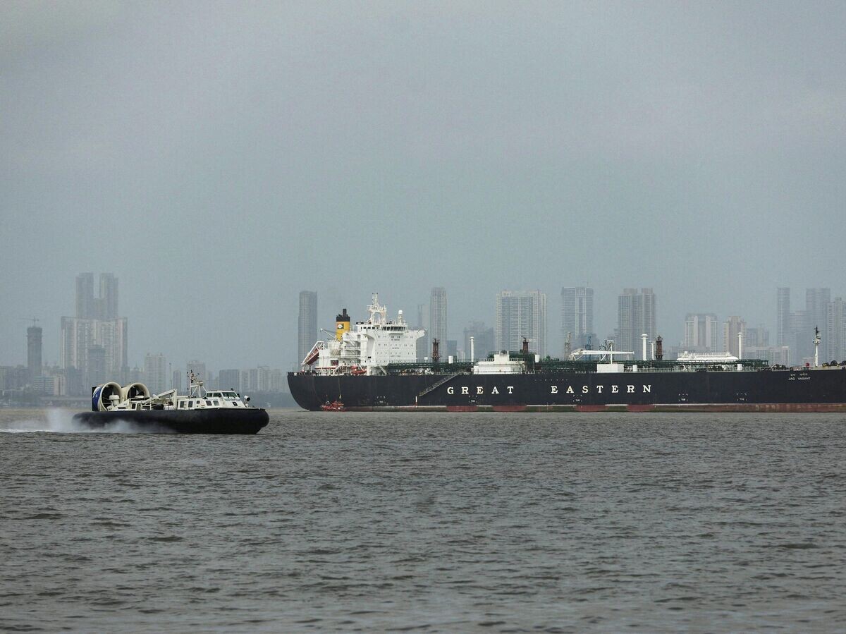    Суда после прохождения Ормузского пролива в Мумбаи, Индия | © REUTERS / Francis Mascarenhas