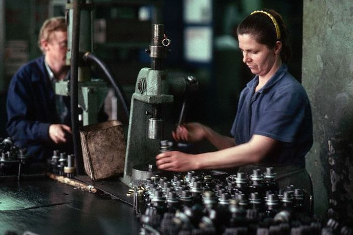 В СССР работали 7 часов, а вы — 12. Прогресс? А как же рост производительности?