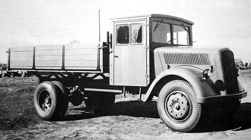 Упрощенная версия, Опеля Мерседес 701.