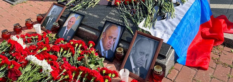 Гранатами кидались