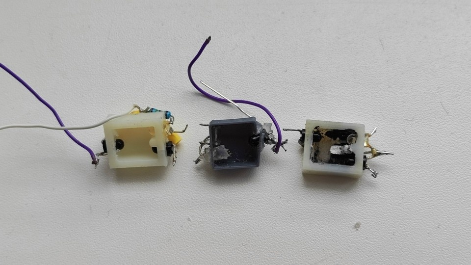    Прибор позволяет в реальном времени следить за состоянием механизмов и предотвращать аварии.