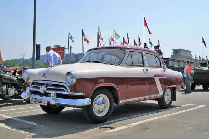    Первая серияSergey Rodovnichenko - Wikipedia