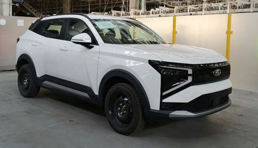 На минималках: появились фото новой Лады Азимут в «пустой» комплектации