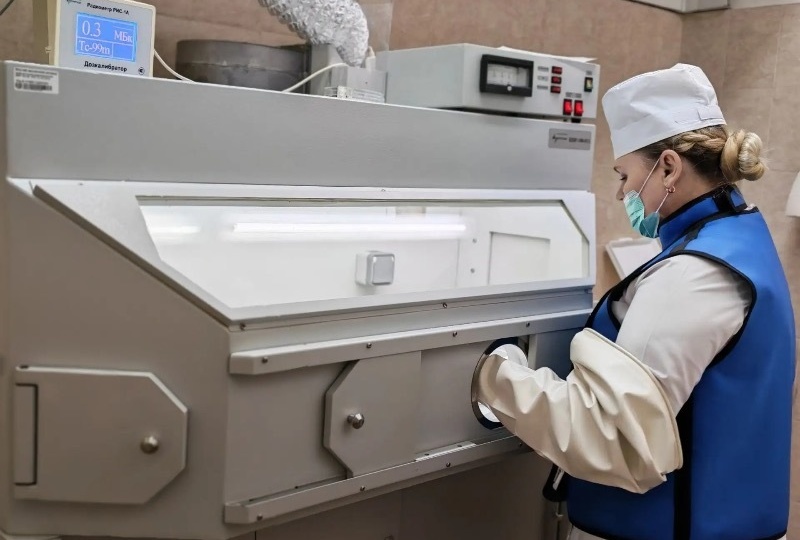 Отделение радионуклидной диагностики Астраханского онкодиспансера отмечает 15-летие