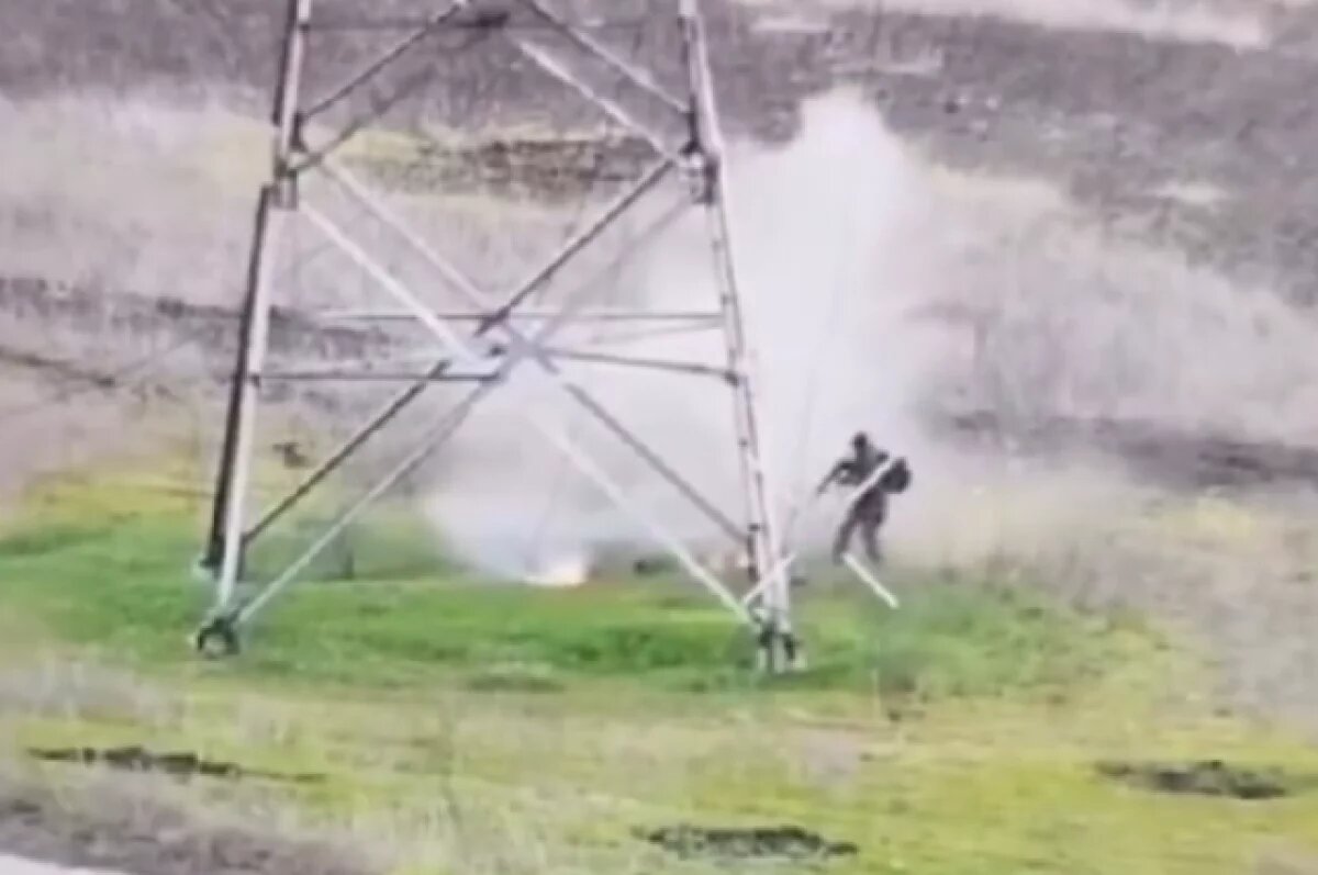    Дотком восхитился победой солдата РФ в схватке с двумя украинскими БПЛА