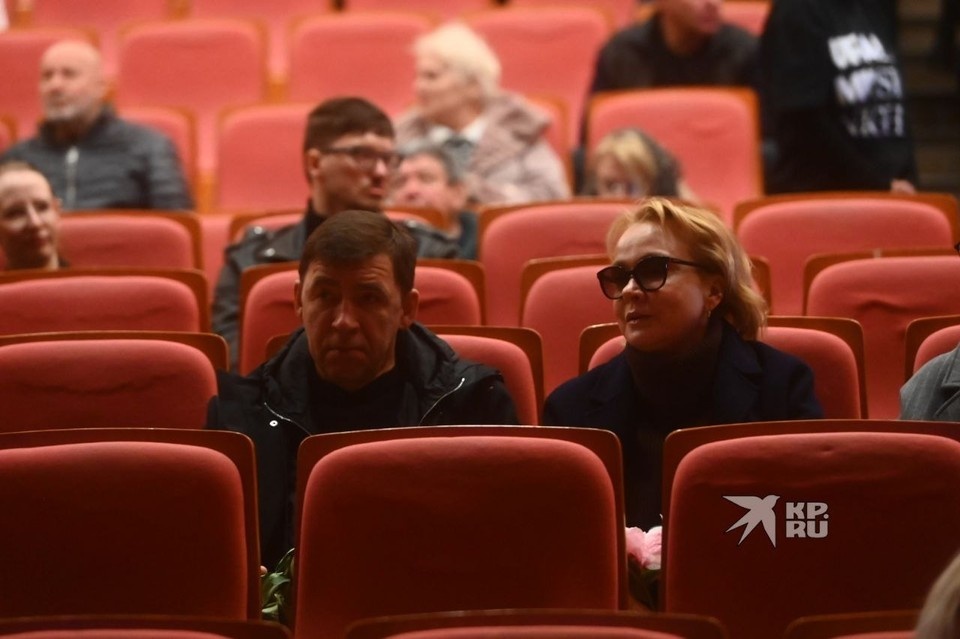    Бывший глава региона сидел вместе с известным медиаменеджером Аксаной Пановой Ольга ЮШКОВА